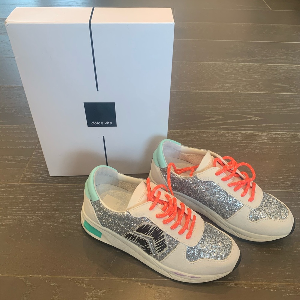 Dolce Vita Sneakers